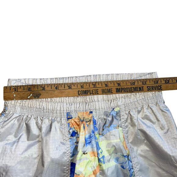 Nike Sportswear Tan & Floral Track Pants size XS women’s - Picture 7 of 16
